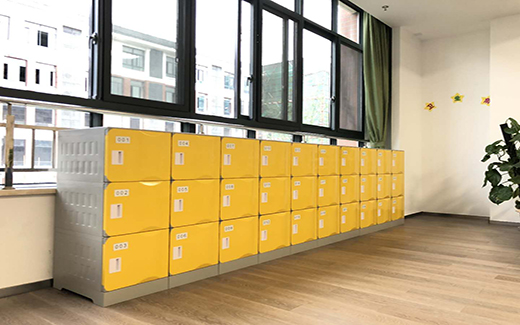 塑料書包柜不只材料與設(shè)計，安全的鎖具更重要！